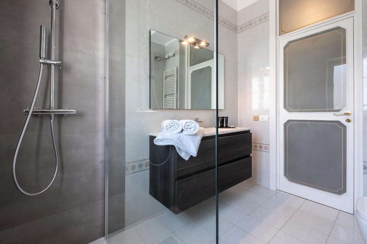 Sweet Life - Luxury Apartment-Suite-Rooms Bari Eksteriør bilde
