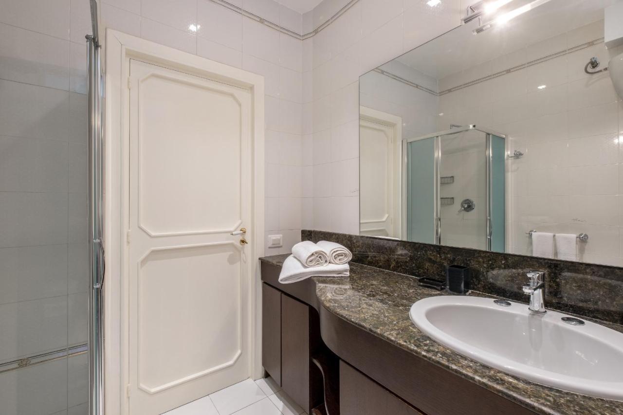 Sweet Life - Luxury Apartment-Suite-Rooms Bari Eksteriør bilde