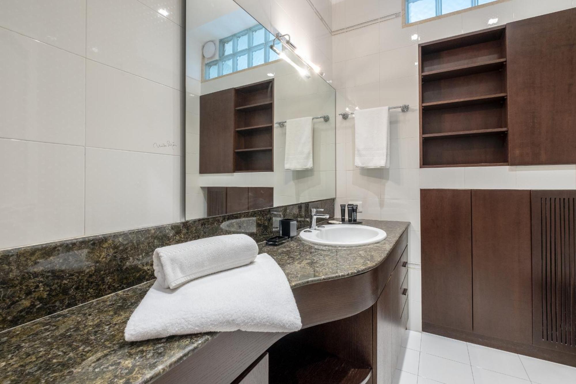 Sweet Life - Luxury Apartment-Suite-Rooms Bari Eksteriør bilde